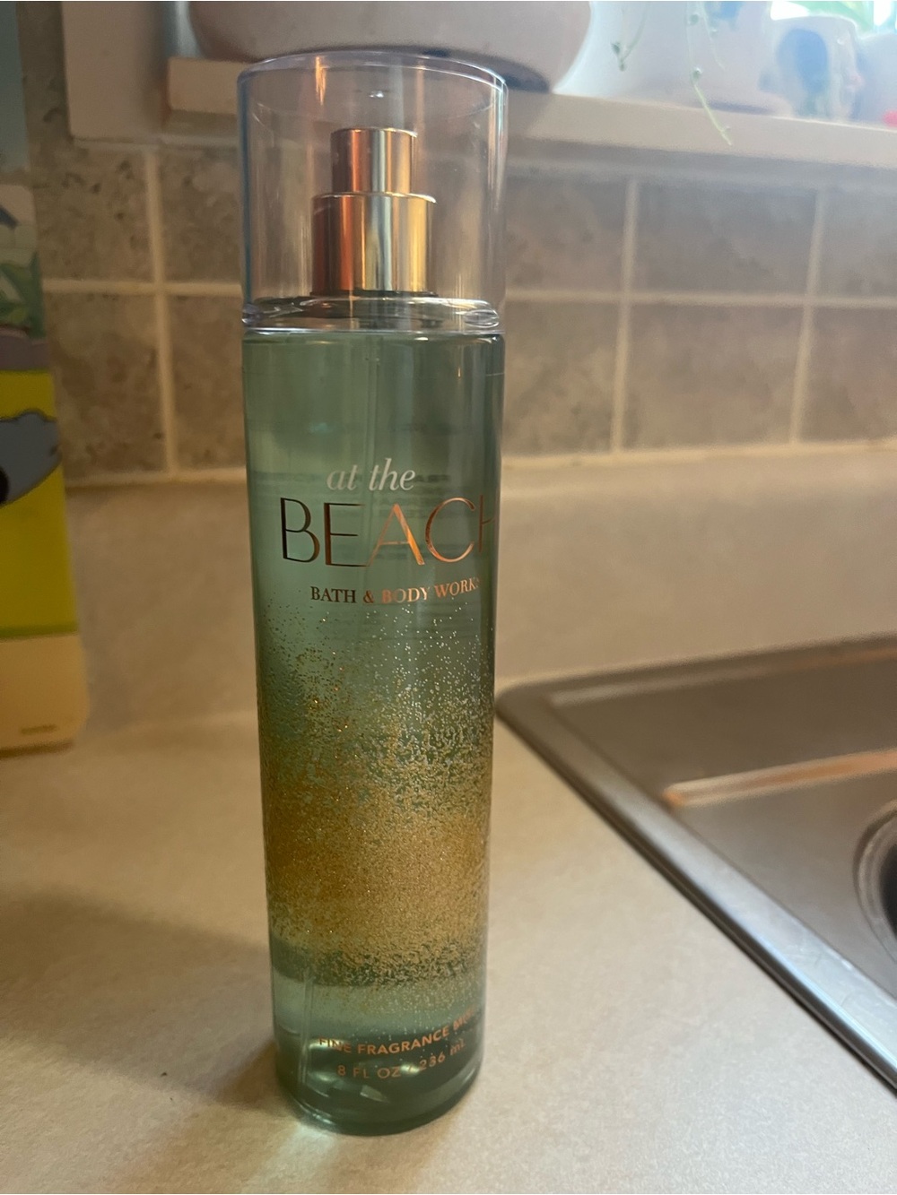 Bath & Body Works 8oz Fragrance Mist At The Beach